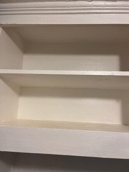 Building Photo - 702 Rosedale St