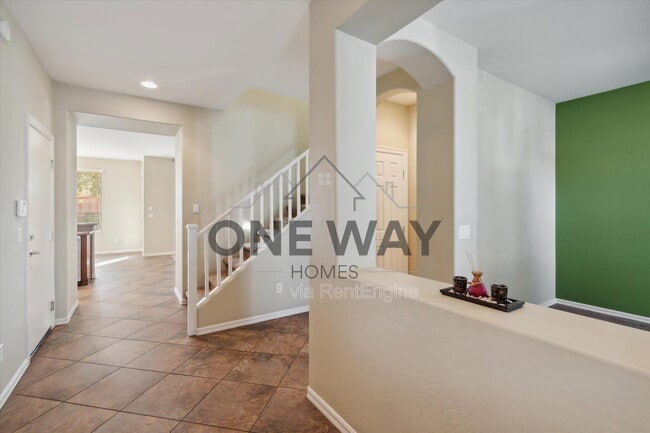 Building Photo - 18815 E Swan Dr