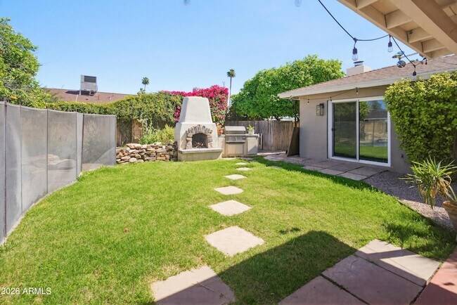 Building Photo - 6503 S Bonarden Ln