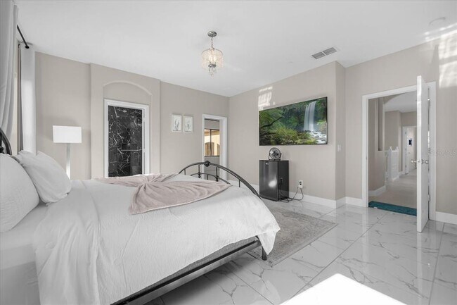 Building Photo - 9657 Moss Rose Way