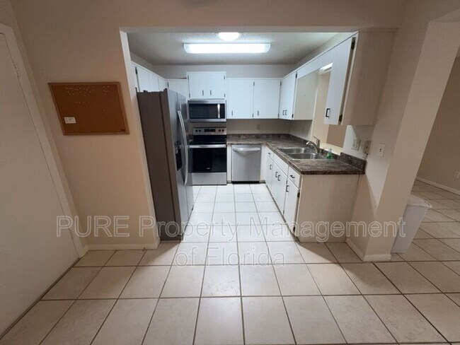 Building Photo - 8671 SW 97th St