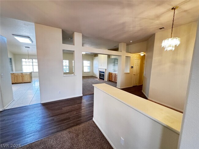 Building Photo - 5117 Elm Grove Dr