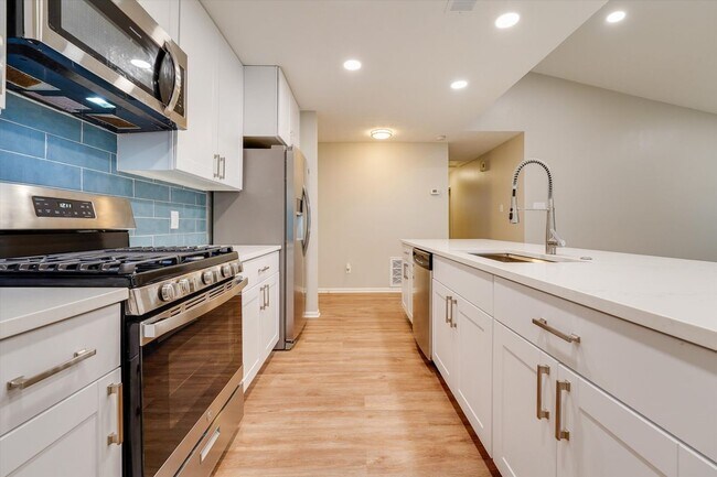 Building Photo - 21 E Brookberry Ct
