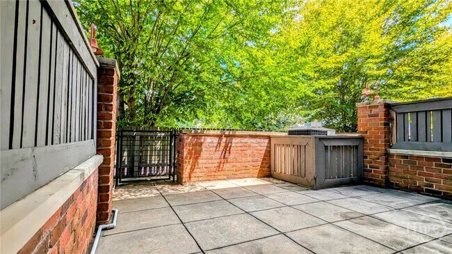 Building Photo - 1500 Timothy Rd