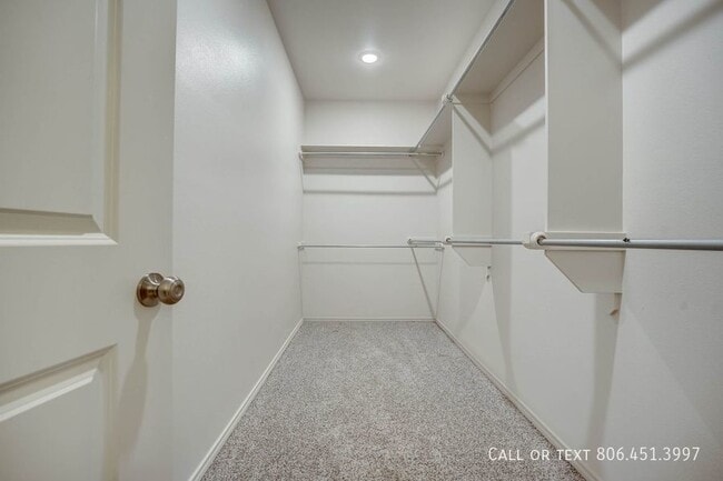Building Photo - 1256 N 7th St