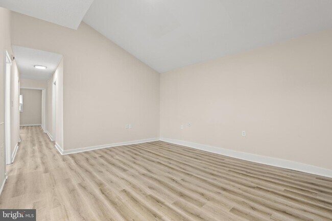 Building Photo - 255 Wild Turkey Dr