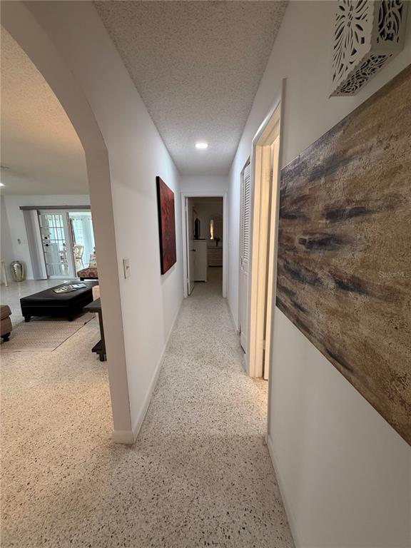 Building Photo - 2910 SE San Jeronimo Rd