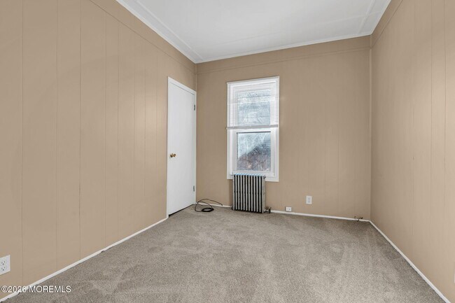 Building Photo - 10 Braden Pl