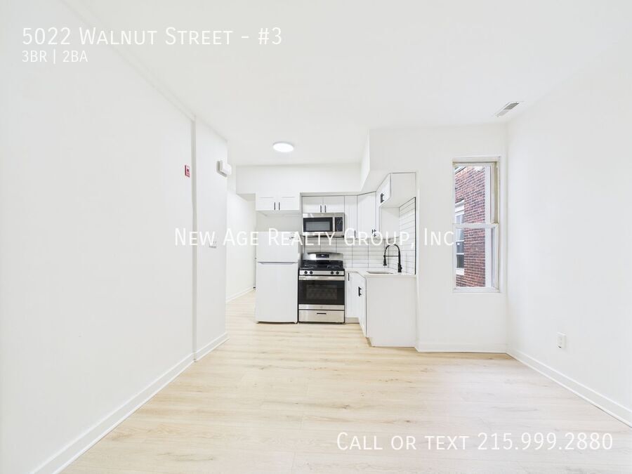 Building Photo - 5022 Walnut St