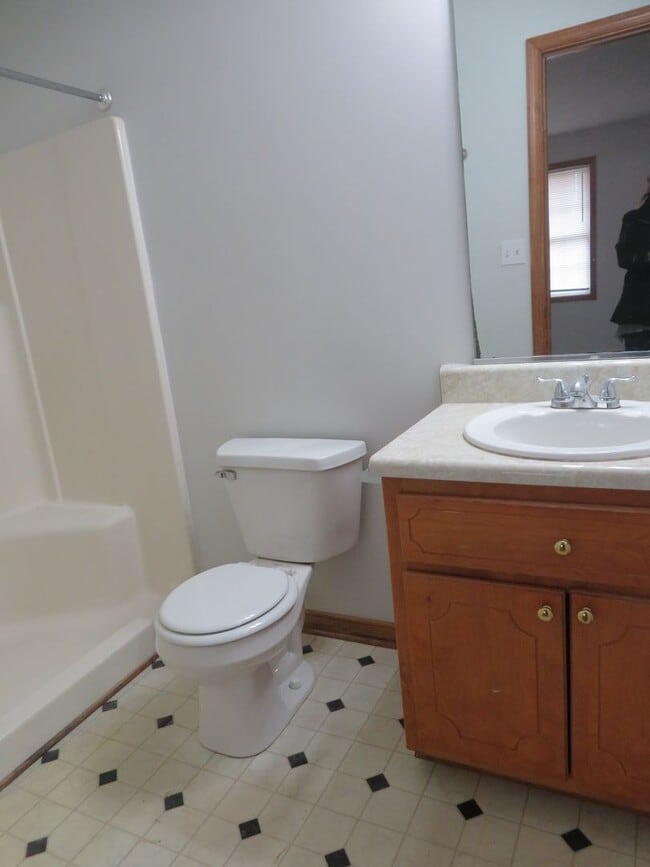 Building Photo - Hopewell, VA