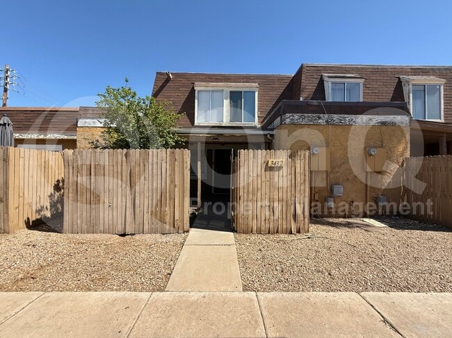 Building Photo - 3432 W El Caminito Dr