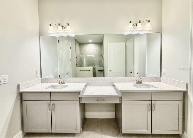Building Photo - 35609 Stableton Ln