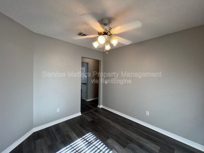 Building Photo - 4830 Timberland Dr