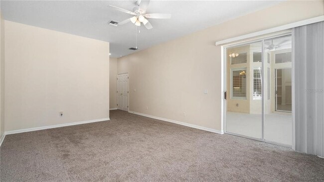 Building Photo - 7773 Debeaubien Dr