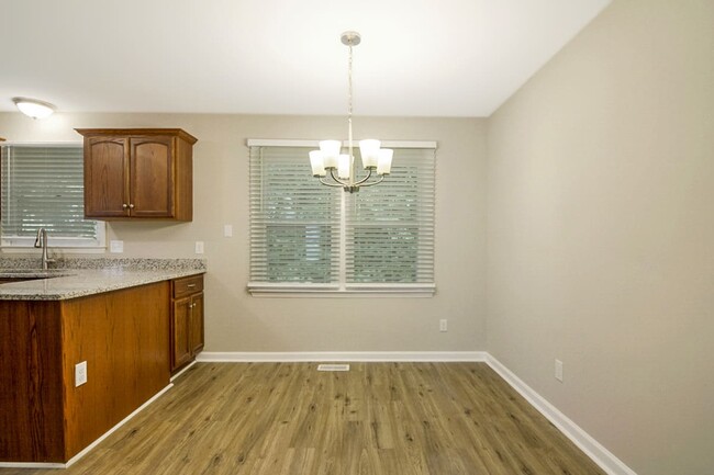 Building Photo - 2908 Buckthorne Ct