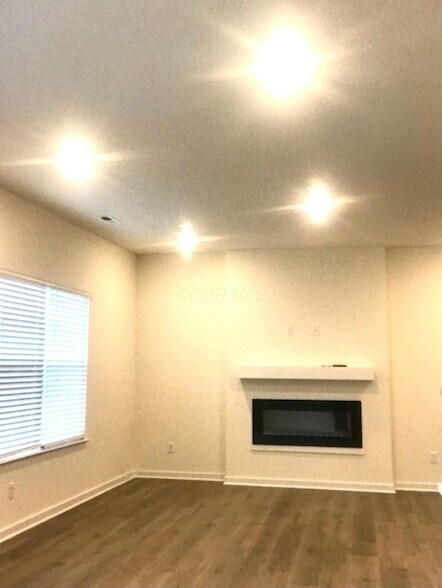 Building Photo - 467 Garnet Rnch Dr