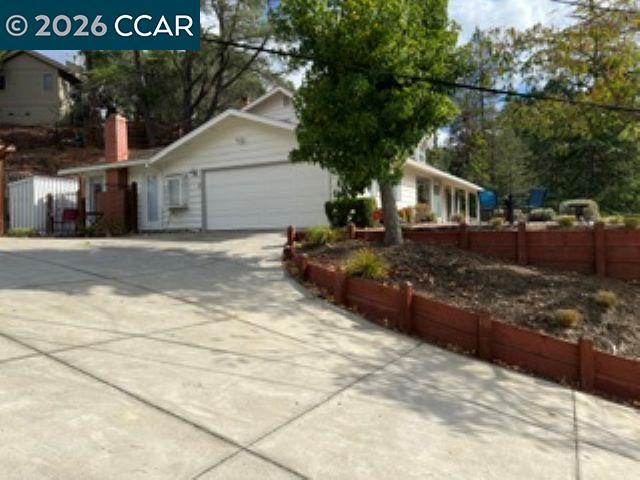 Building Photo - 4010 Woodside Ct