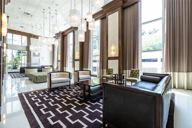 Building Photo - 5 Island Ave