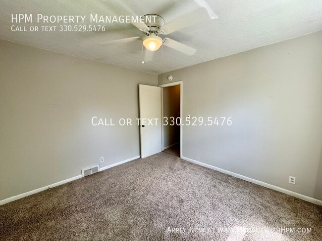 Building Photo - 1803 Tanglewood Dr