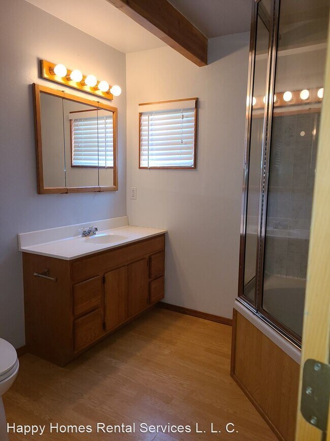 Building Photo - 3 br, 2 bath House - 13232 N. Chase Road