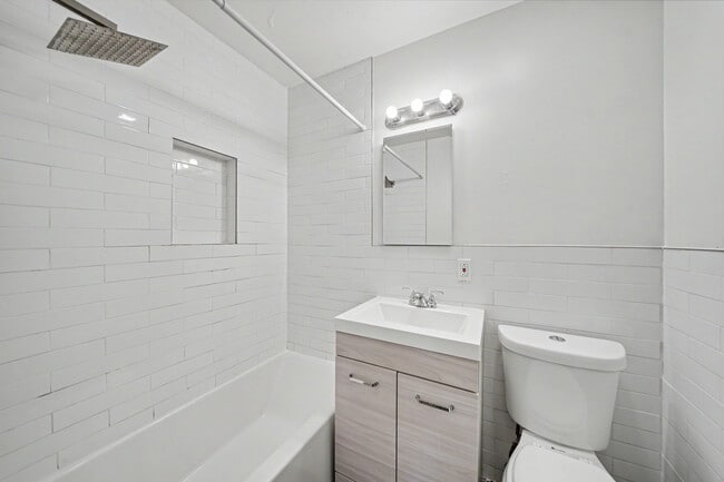 Building Photo - 2303 Braun Ct
