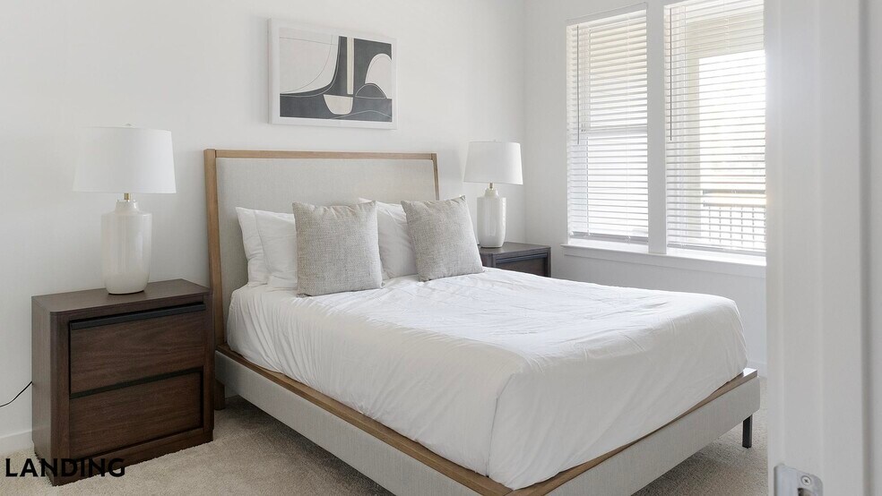 Building Photo - 2110 Birkhall St