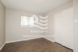 Building Photo - 590 Versailles Dr