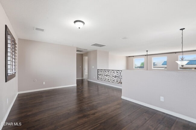 Building Photo - 13255 Emerald Isle St