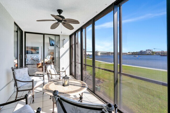 Building Photo - 1542 Jupiter Cove Dr