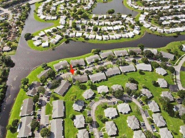 Building Photo - 1020 NW 88th Ave