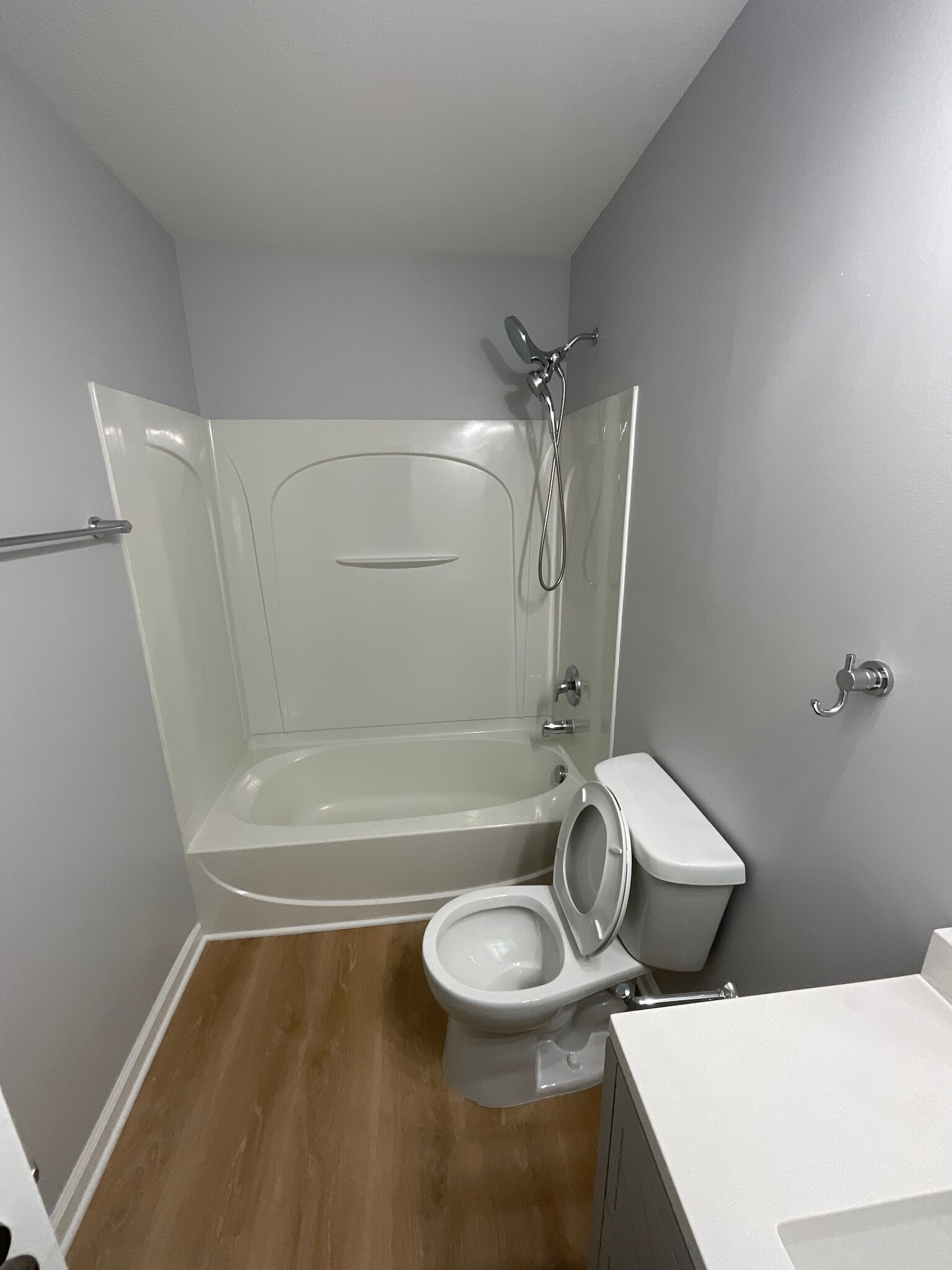 Building Photo - 28957 Cullen Dr