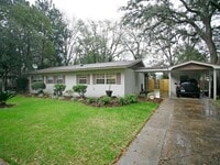 Building Photo - Charming 3 Bedroom, 2 Bath Home in Tranqui...