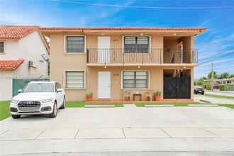 Building Photo - 8867 SW 36th St