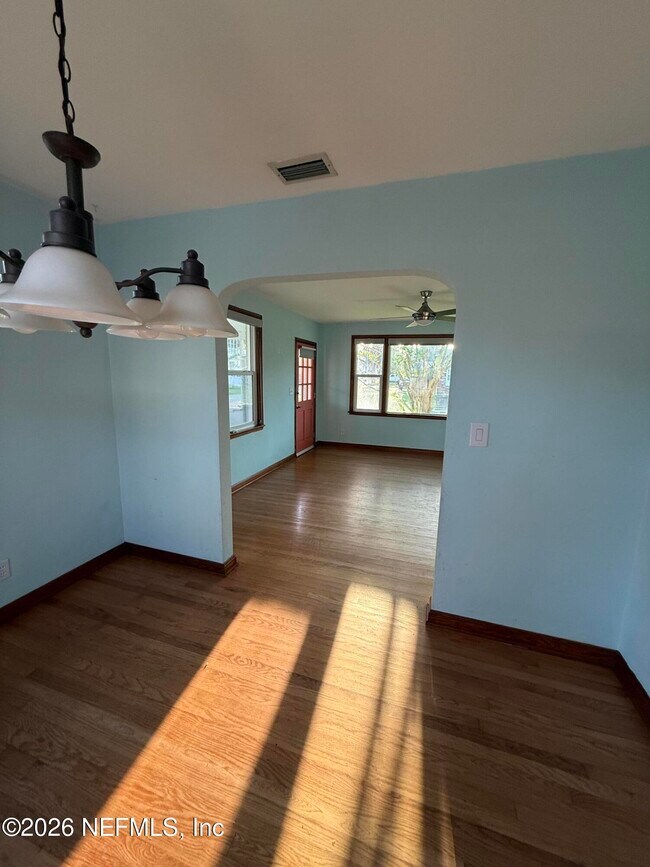 Building Photo - 1096 East Coast Dr