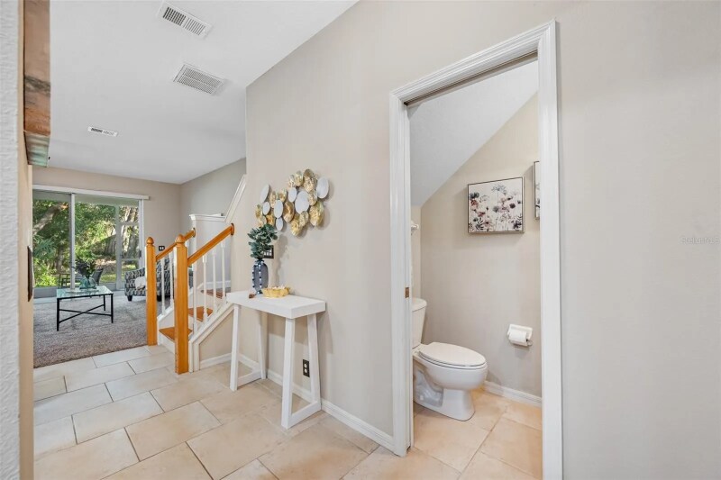 Building Photo - 510 Spring Lake Cir