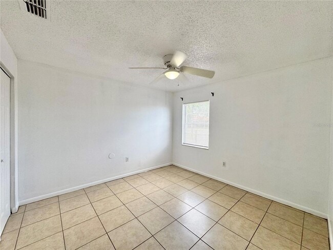 Building Photo - 2575 Elm Ave