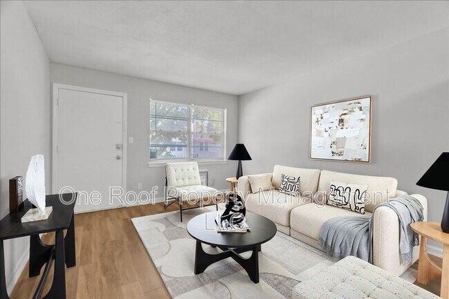 Primary Photo - 646 N 31st St