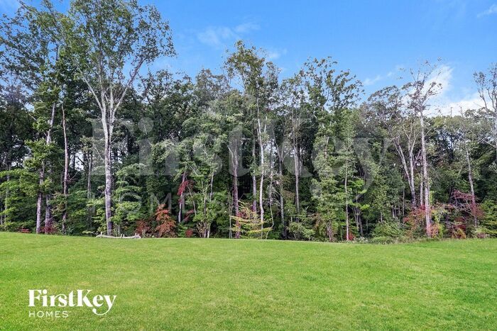Building Photo - 137 Preston Oaks Dr