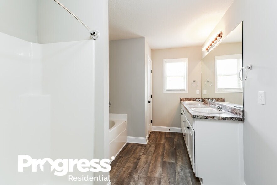 Building Photo - 255 Heartland Cir