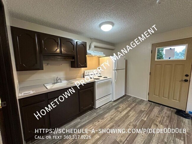 Building Photo - 6805 Littlerock Rd SW