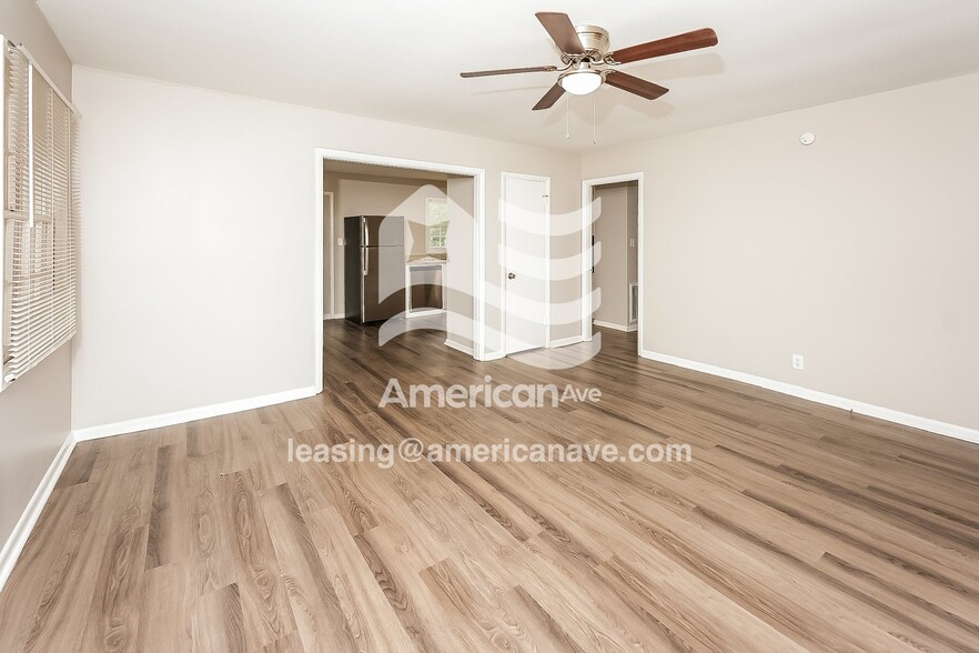 Building Photo - 112 Forest Hill Dr
