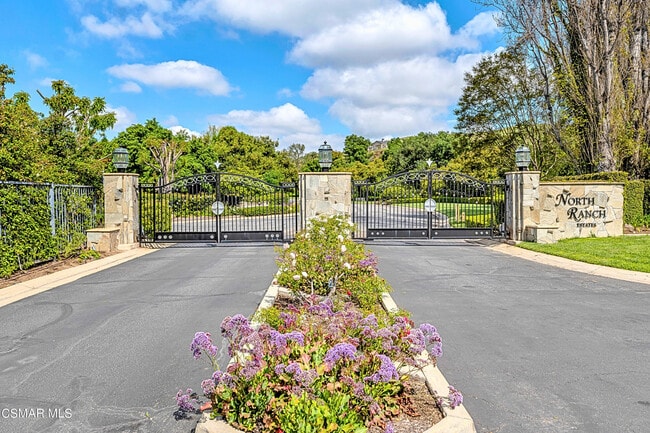 Building Photo - 1687 Castlebridge Ct