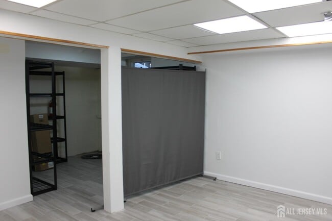 Building Photo - 83 Pheasant Run