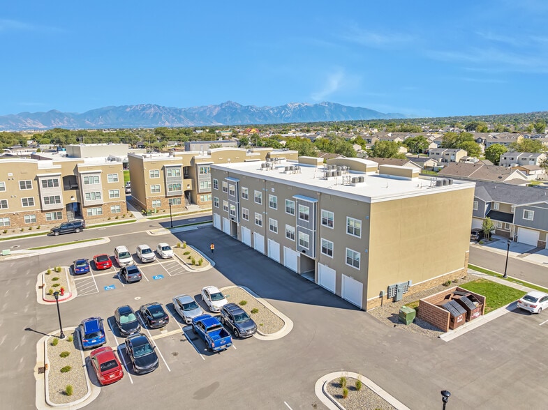 Building Photo - 7318 W Laxey St