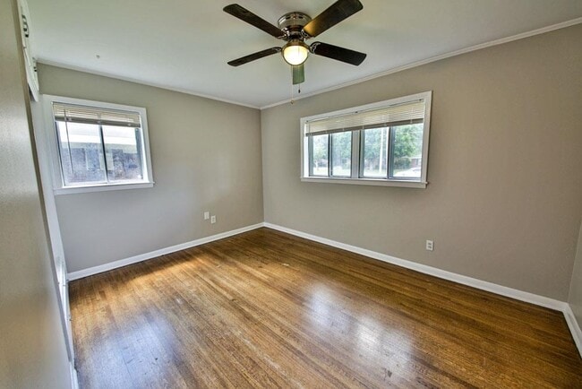 Building Photo - 4773 Quince Rd