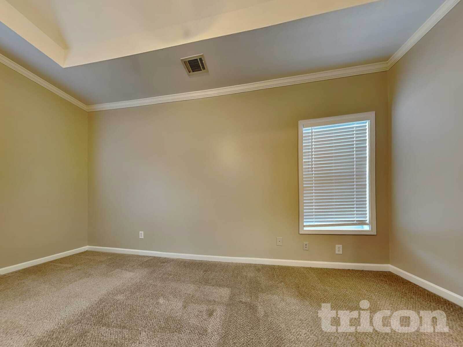 Building Photo - 440 Pebble Blvd