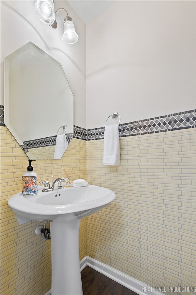 Building Photo - 4105 Winslow Ct