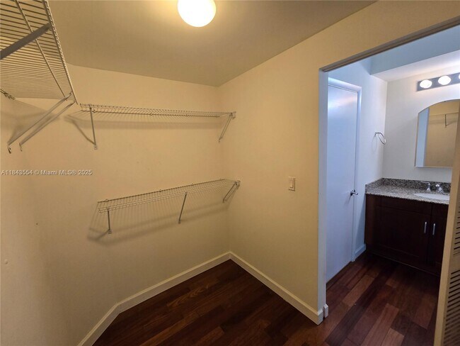 Building Photo - 7275 SW 89th St