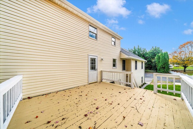 Building Photo - New Market Rental