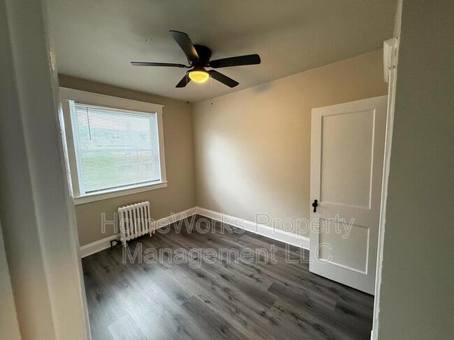 Building Photo - 616 N Woodington Rd
